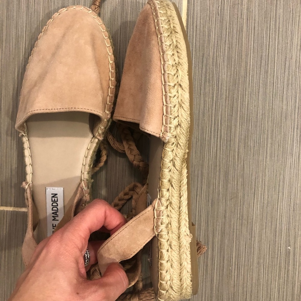 Steve Madden espadrilles. - Picture 2 of 7